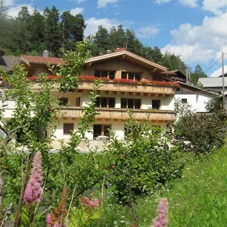 Tobadill Apartments Apartman *